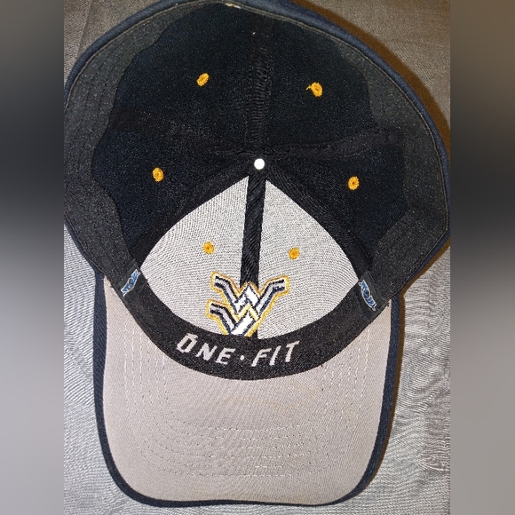 Mens Stretch Fit WV Cap Top of the World - Picture 5 of 8